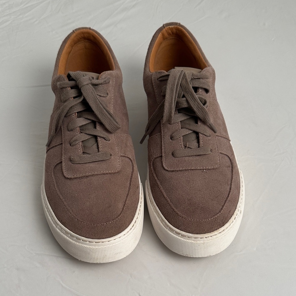 Express taupe tan suede sneakers